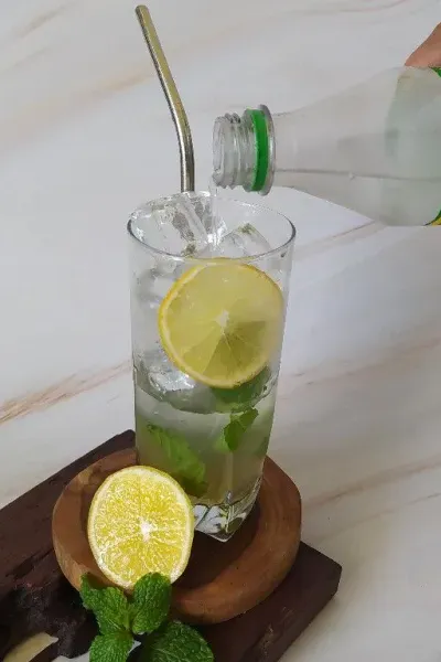 Es Squash Lemonade