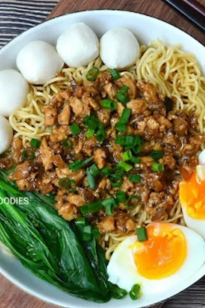 Mie Ayam Pentol Telur