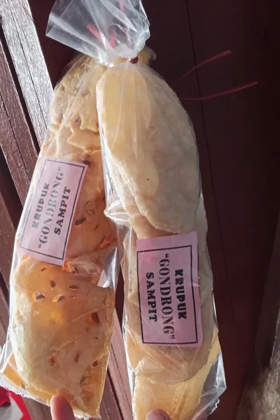 Kerupuk sedang