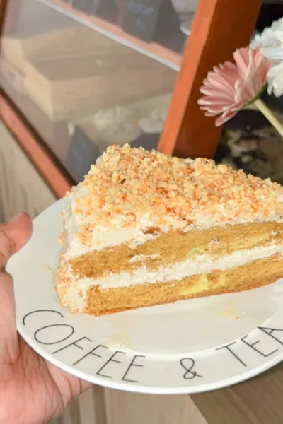 Kue mocca nougat